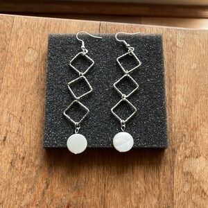 Elegant Silver and white Mother of Pearl Dangle Earrings